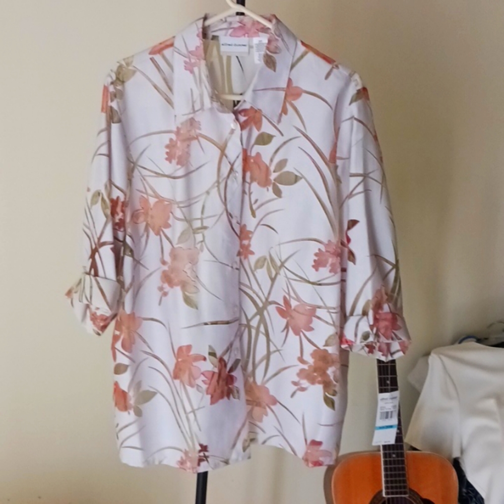 Woman's plus size top 👌